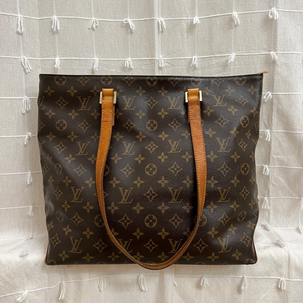SOLD- ✨ Louis Vuitton Cabas Mezzo ✨